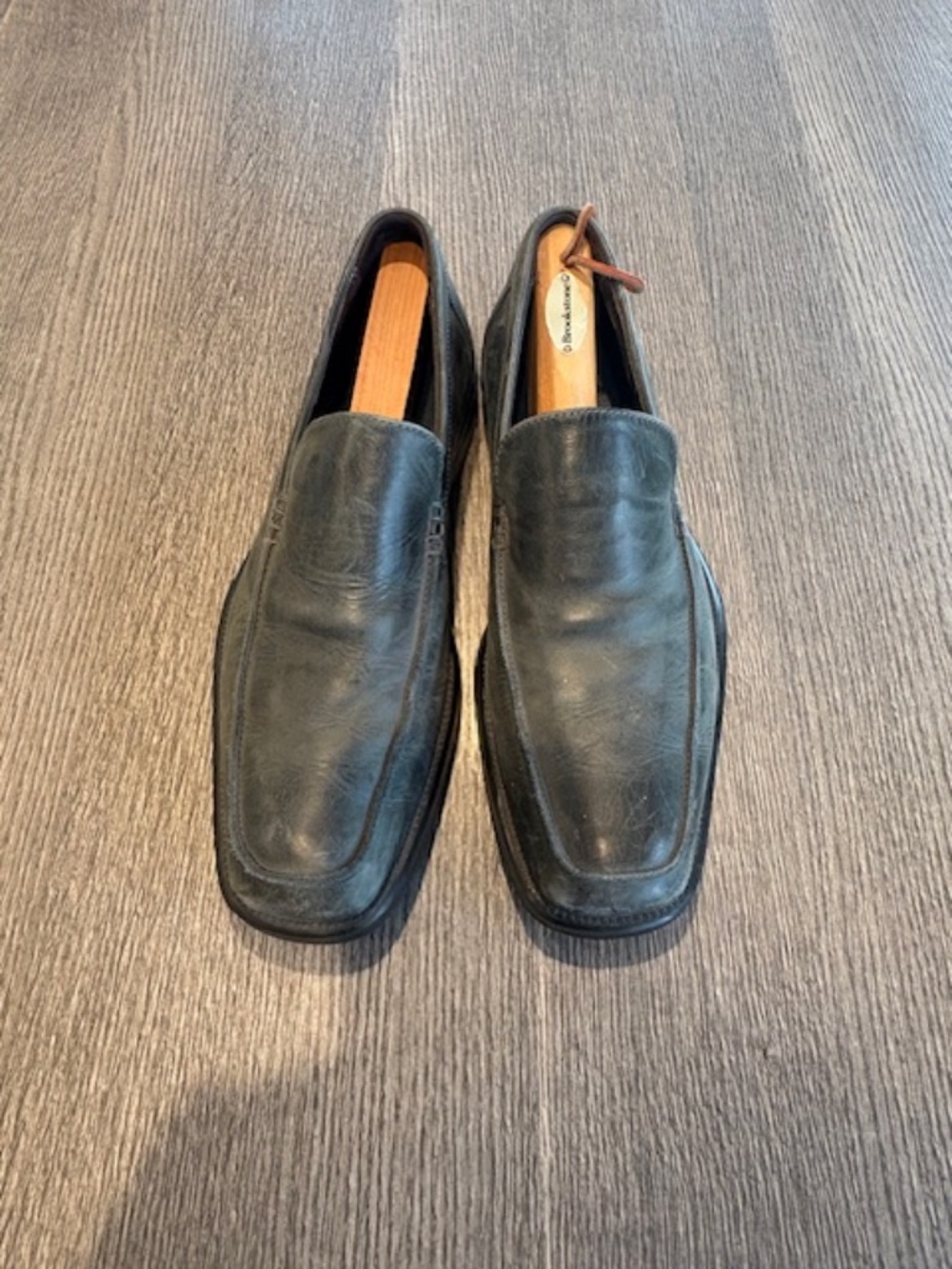 Men's shoes - 10M - Johnston & Murphy - Free Shoe Trees - $55